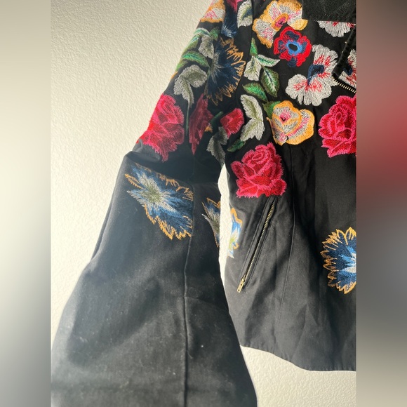 DESIGUAL Women’s Embroidered Fiorella Biker Jacket EUR 42 MED-LG - Picture 4 of 16